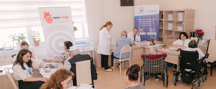Ahıl şəxslər üçün profilaktik tibbi müayinələr təşkil olunub